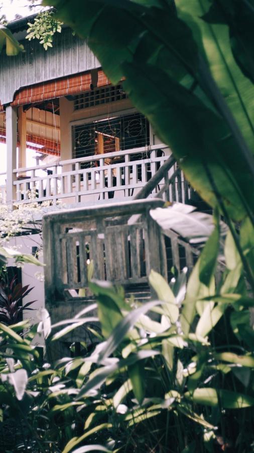 Hotel Monkey Republic Kampot Exterior foto