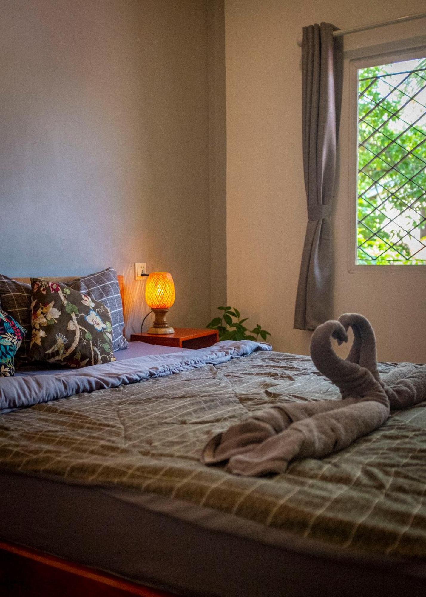 Hotel Monkey Republic Kampot Habitación foto